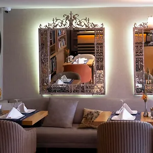 Sky Otel Antalya